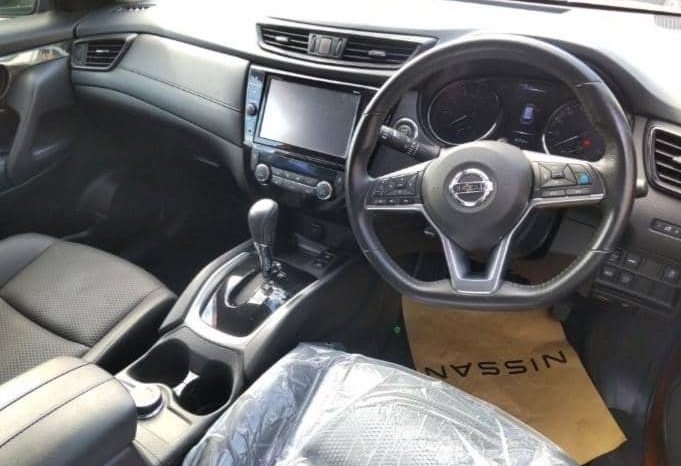 NISSAN X-TRAIL 2018 full