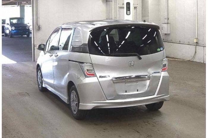 HONDA FREED HYBRID 2013 full