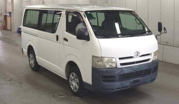 TOYOTA HIACE 2004 full