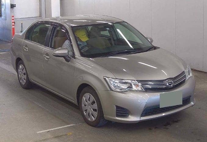 TOYOTA COROLLA AXIO 2012 full