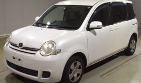 TOYOTA SIENTA 2009