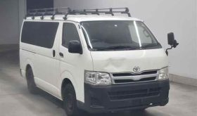 TOYOTA HIACE VAN 2012