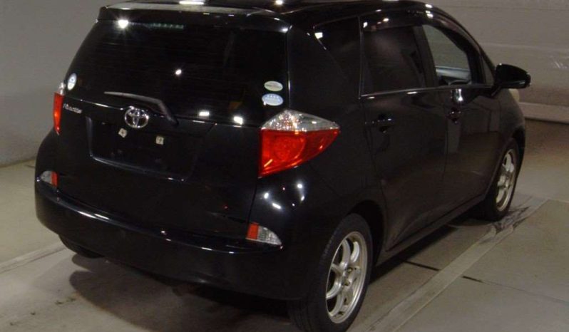 TOYOTA RACTIS 2011 full