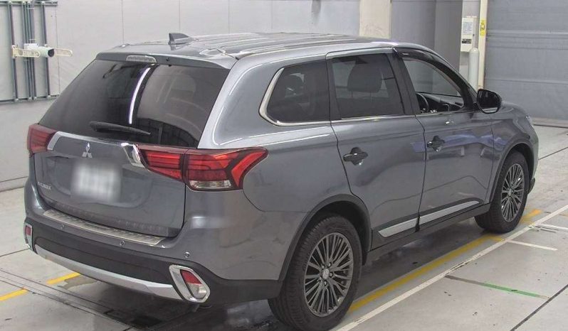 MITSUBISHI OUTLANDER 2018 full