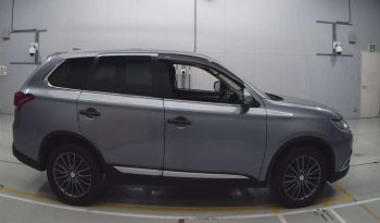 MITSUBISHI OUTLANDER 2018 full