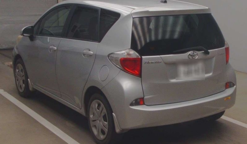 TOYOTA RACTIS LEPICE 2011 full