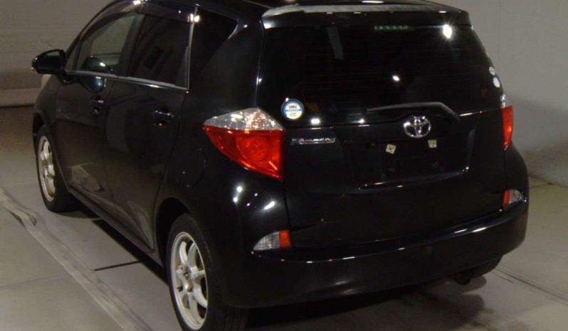 TOYOTA RACTIS 2011 full