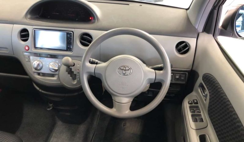 TOYOTA SIENTA 2009 full