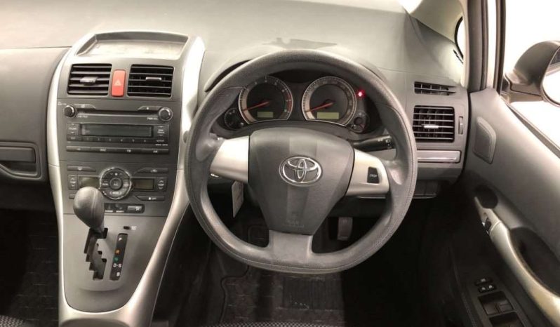 TOYOTA AURIS 2009 full