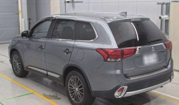 MITSUBISHI OUTLANDER 2018 full