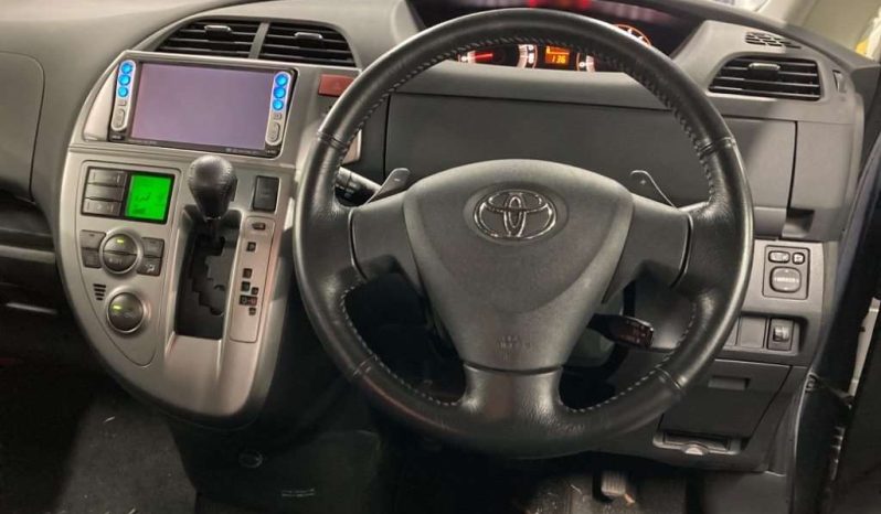 TOYOTA RACTIS 2005 full