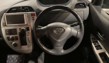 TOYOTA RACTIS 2010 full