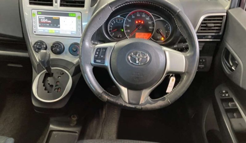 TOYOTA RACTIS 2012 full