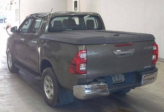 TOYOTA HILUX 2022 full