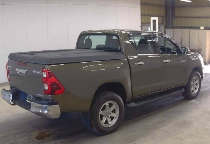 TOYOTA HILUX 2022 full