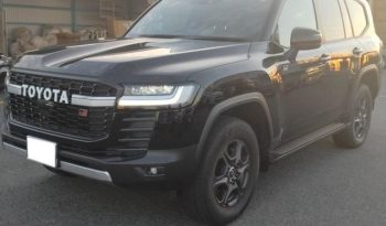 TOYOTA LAND CRUISER GR SPORTS full