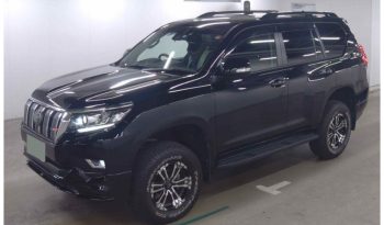 TOYOTA LAND CRUISER PRADO TX 2022 full