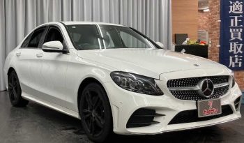 MERCEDES BENZ C200 2019 full