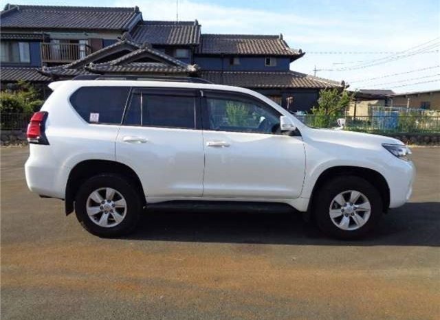 TOYOTA LAND CRUISER PRADO TX full