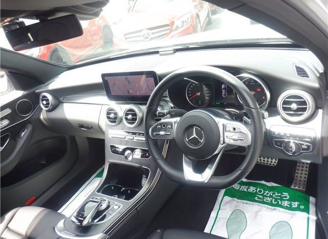 MERCEDES BENZ C200 2019 full