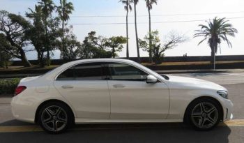 MERCEDES BENZ C200 full