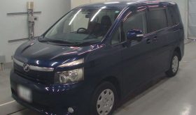 TOYOTA VOXY 2008