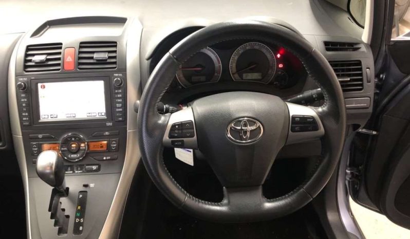 TOYOTA AURIS 2010 full