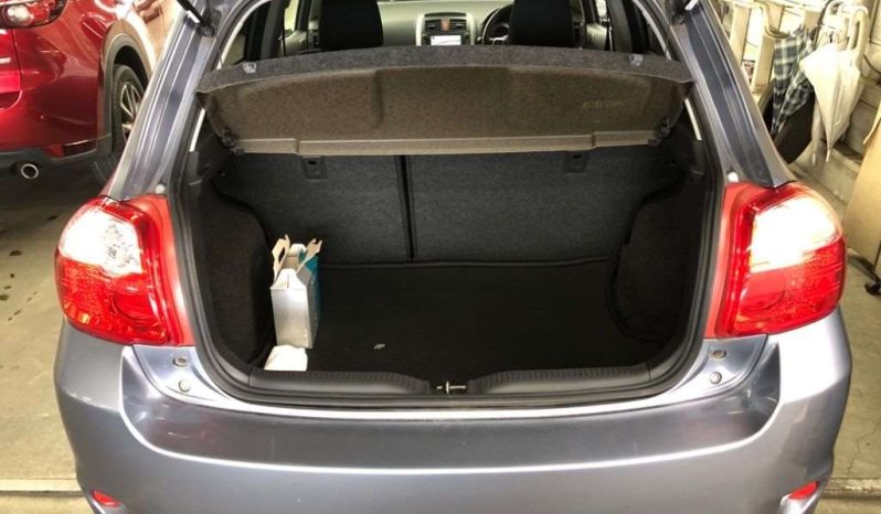 TOYOTA AURIS 2010 full