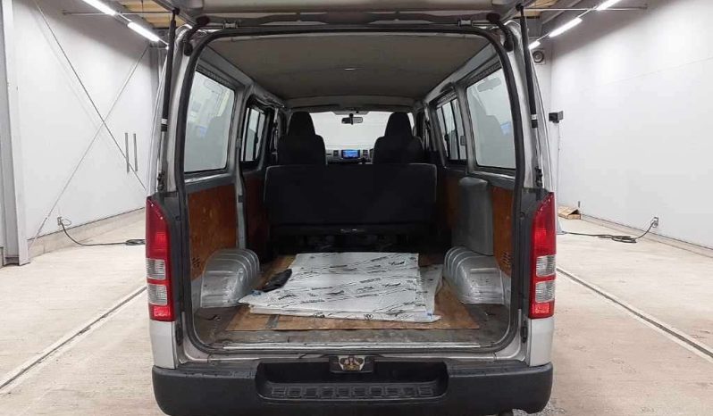 TOYOTA HIACE VAN 2006 full