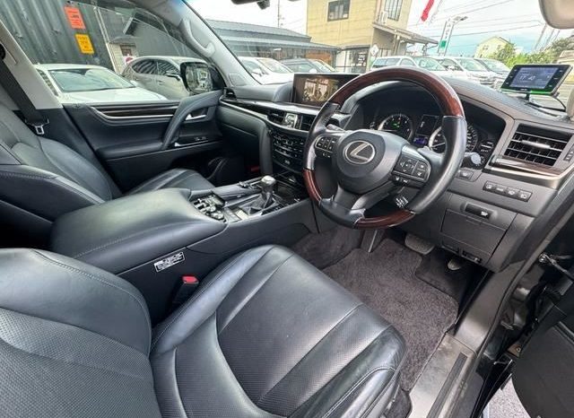 LEXUS LX 570 full