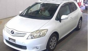 TOYOTA	AURIS