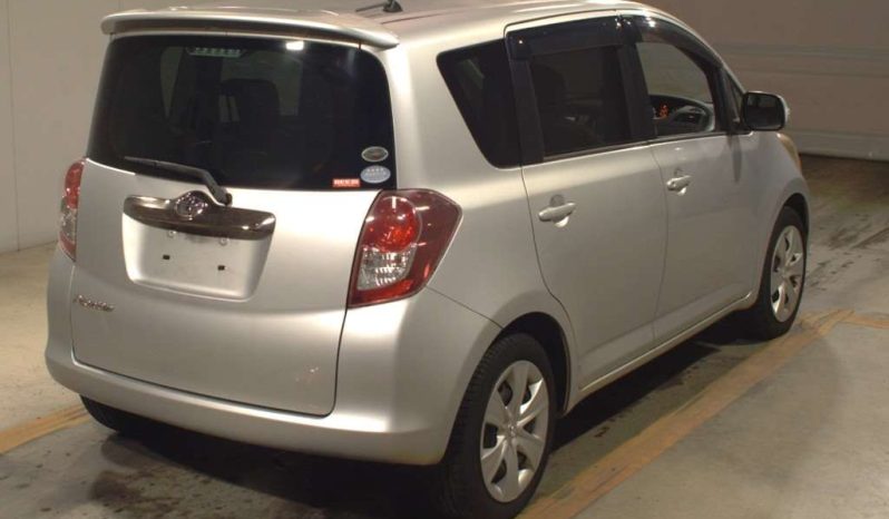 TOYOTA RACTIS full