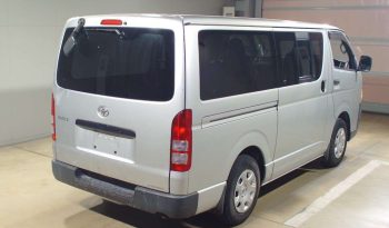 TOYOTA HIACE VAN full