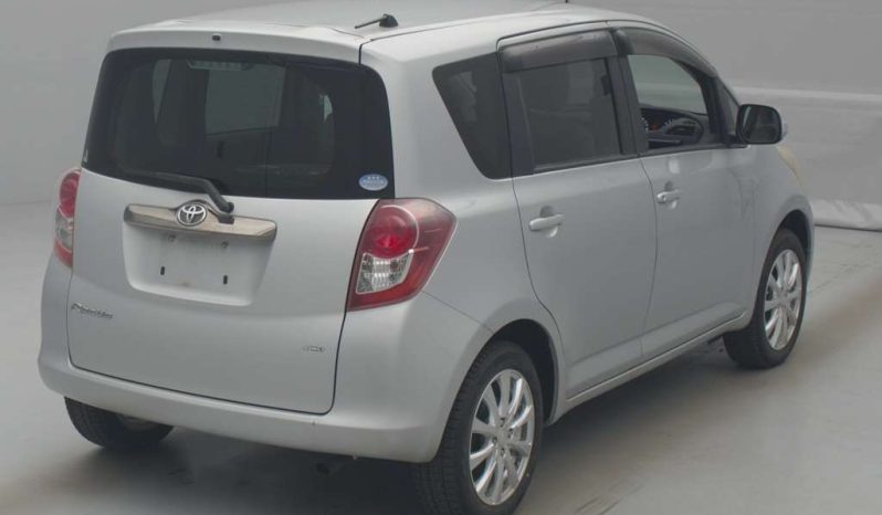 TOYOTA RACTIS full