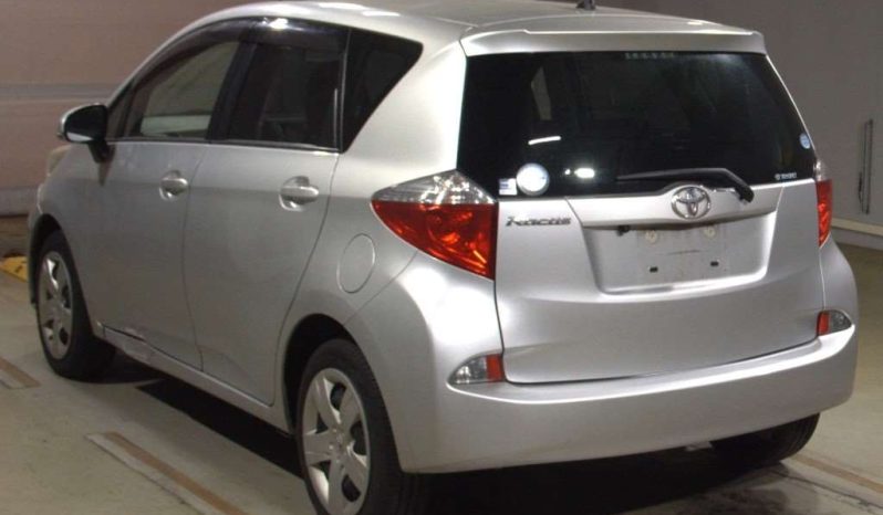 TOYOTA RACTIS full