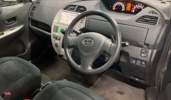 TOYOTA RACTIS full
