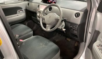 TOYOTA SIENTA full