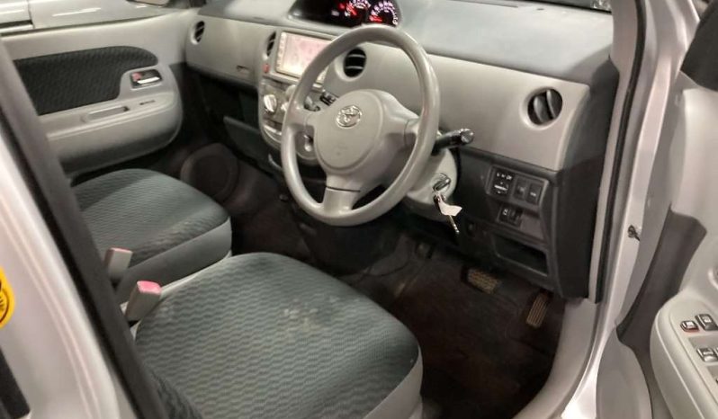 TOYOTA SIENTA full