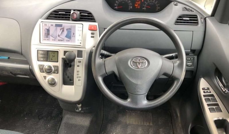 TOYOTA RACTIS full
