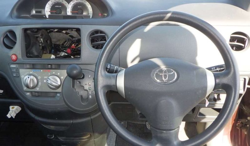 TOYOTA SIENTA full
