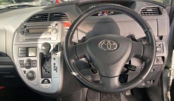 TOYOTA RACTIS full