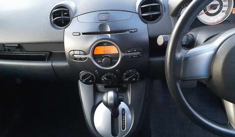MAZDA DEMIO full