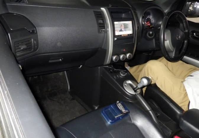 NISSAN X TRAIL full