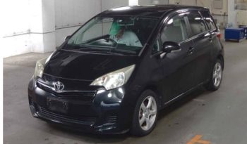 TOYOTA RACTIS full