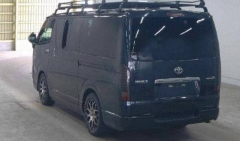 TOYOTA HIACE VAN full