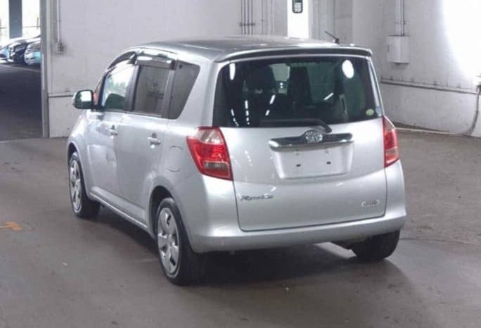 TOYOTA RACTIS full