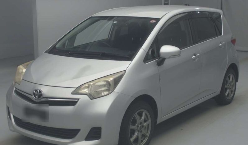 TOYOTA RACTIS full