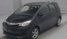 SUBARU TREZIA