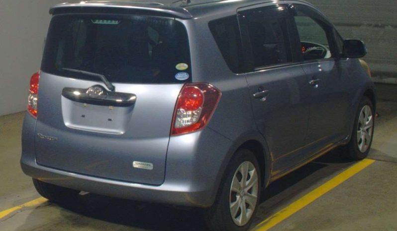 TOYOTA RACTIS full