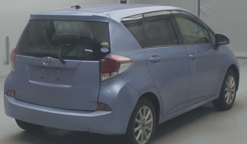 TOYOTA RACTIS full